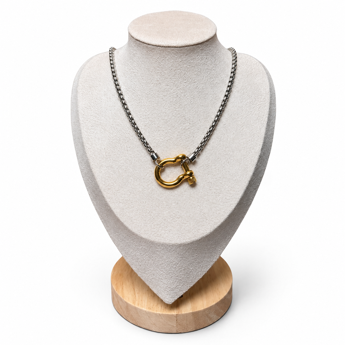 Clarksdale chain