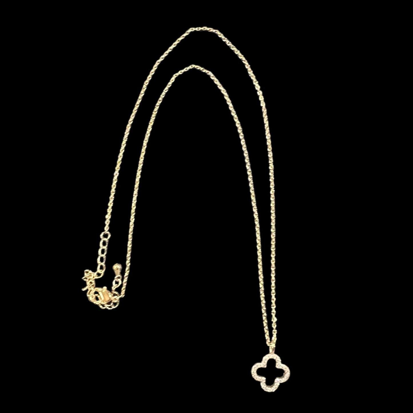 “Roundabout” Clover necklace - gold